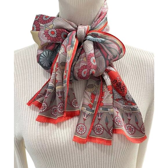 Oscar de la Renta Silk Scarf Womens Asian Multi-Color Floral Pattern VINTAGE - Picture 5 of 6